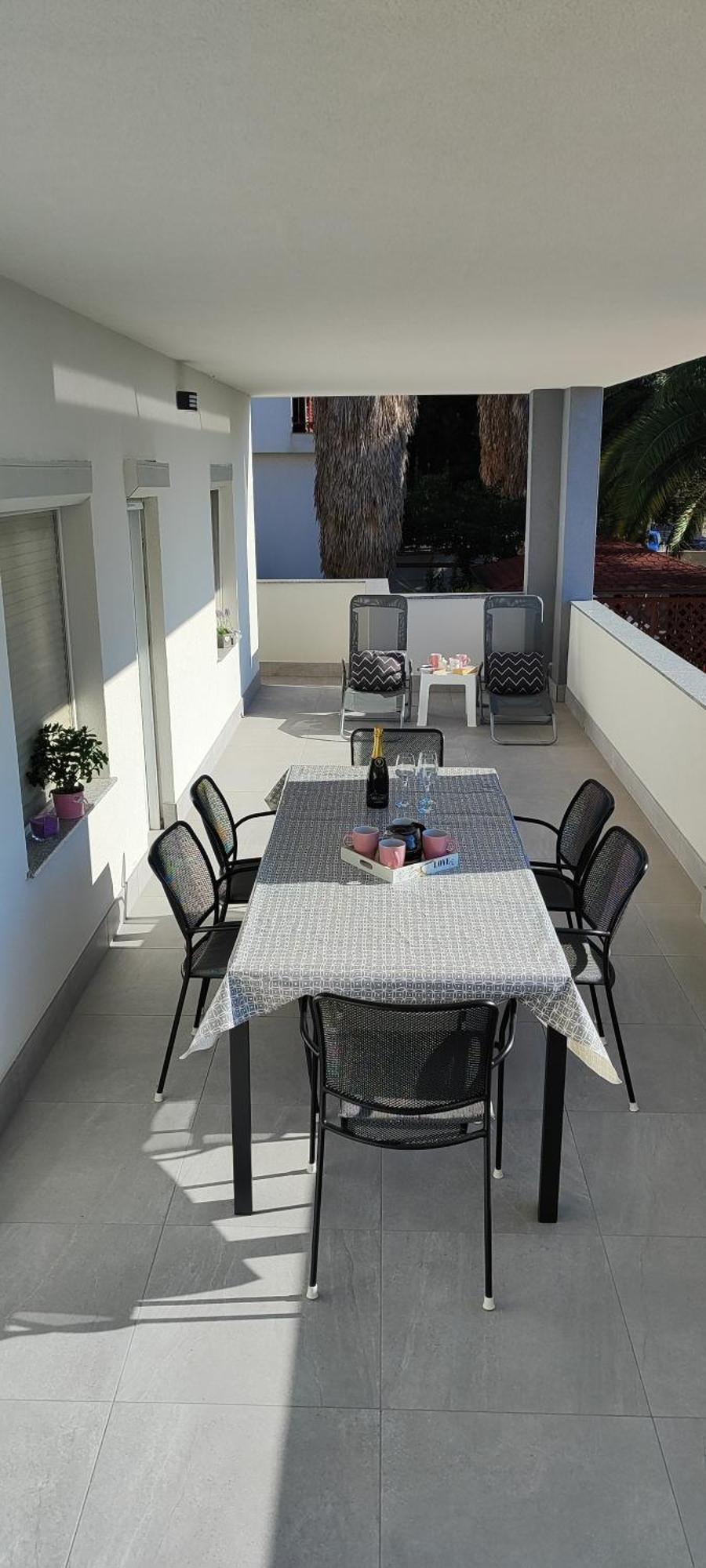 Apartman Emily, 6 Plus 2 Guests, Newly Refurbished Пула Екстер'єр фото