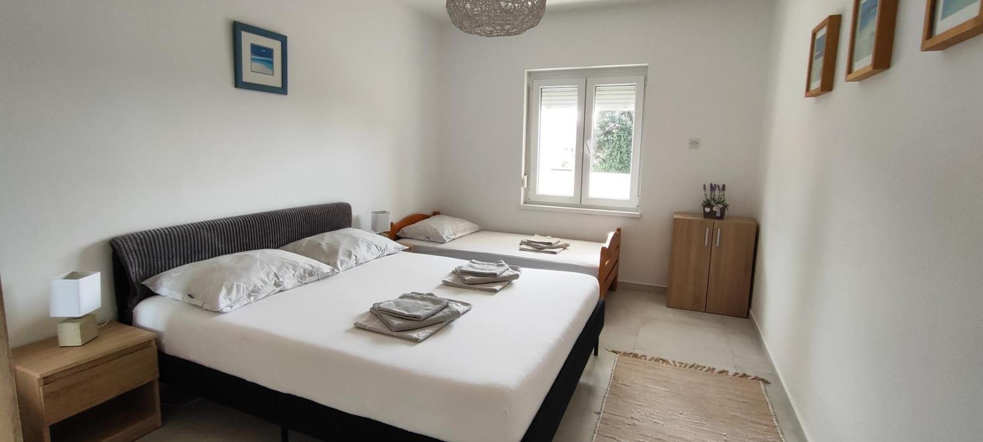 Apartman Emily, 6 Plus 2 Guests, Newly Refurbished Пула Екстер'єр фото